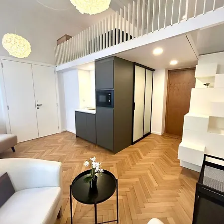 K-12 Loft * Λιουμπλιάνα